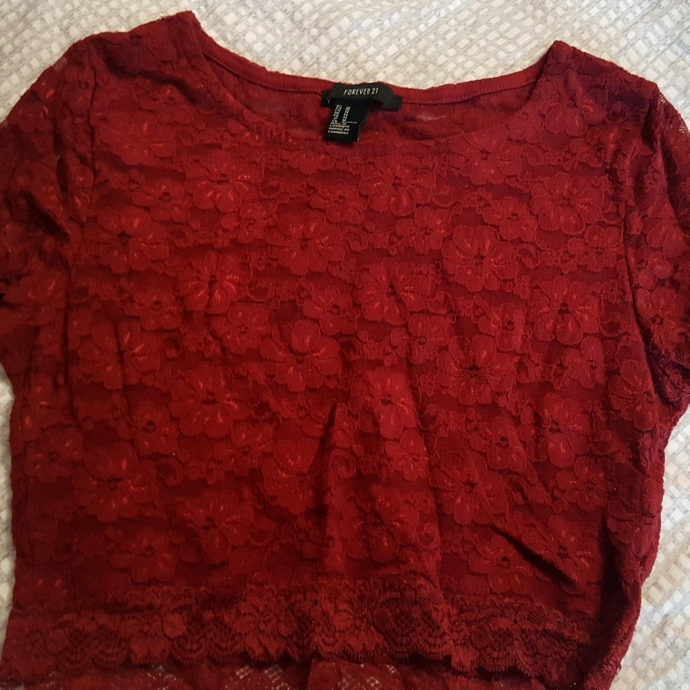 Ladies top - Picture 1 of 2